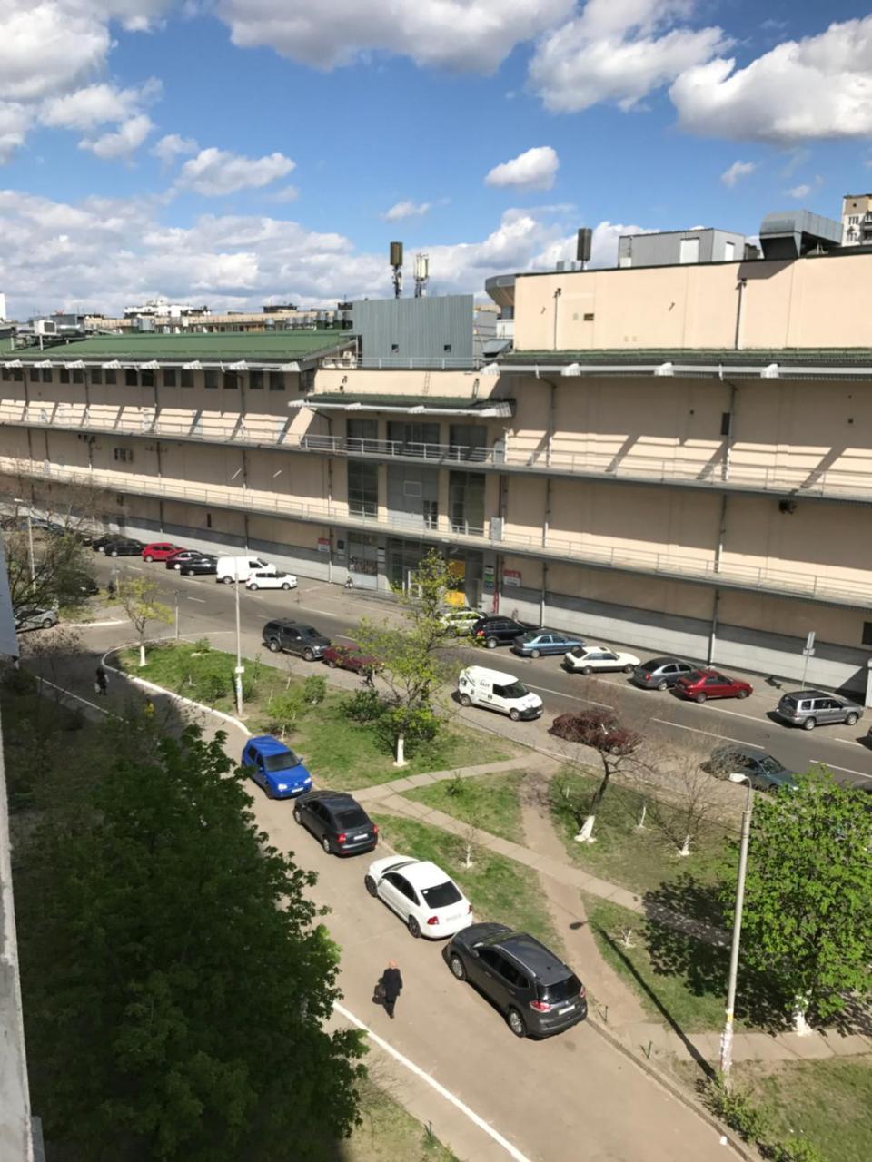 Obolon Metro Station Kyiv Exterior foto